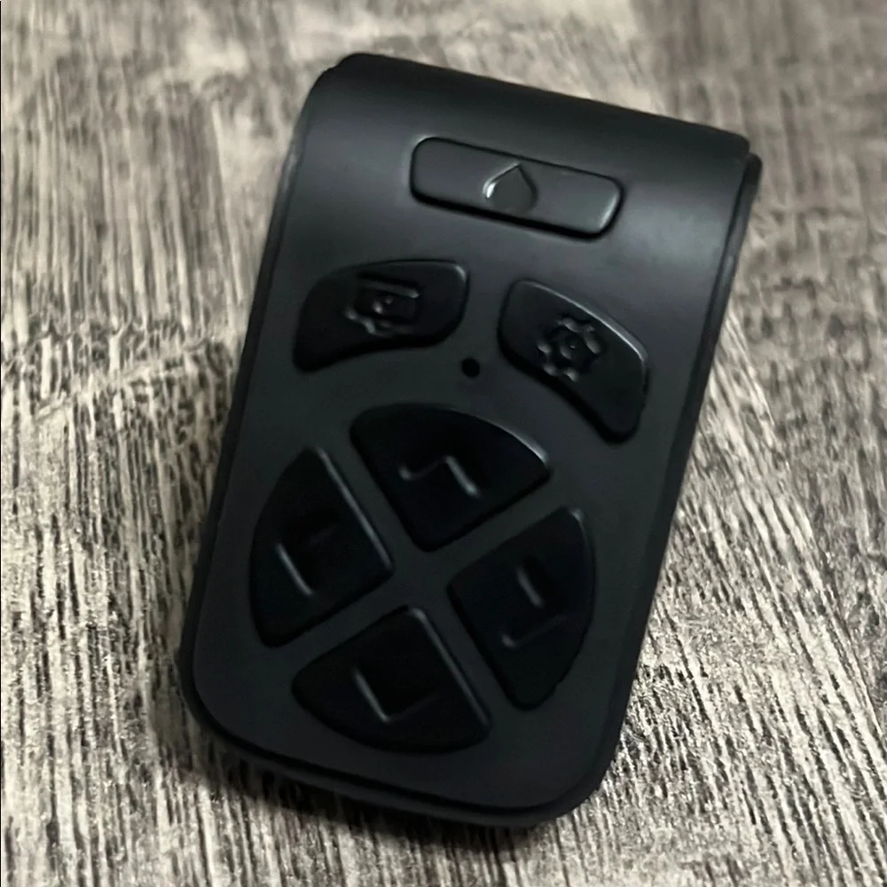 Black Wireless Earbud Ring